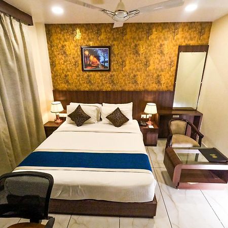 Hotel Sidh Vedantha Patna  Buitenkant foto