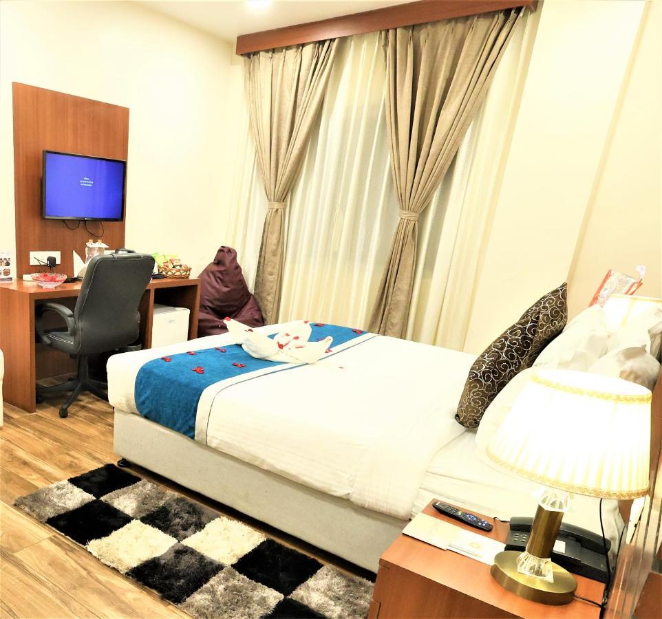 Hotel Sidh Vedantha Patna  Buitenkant foto