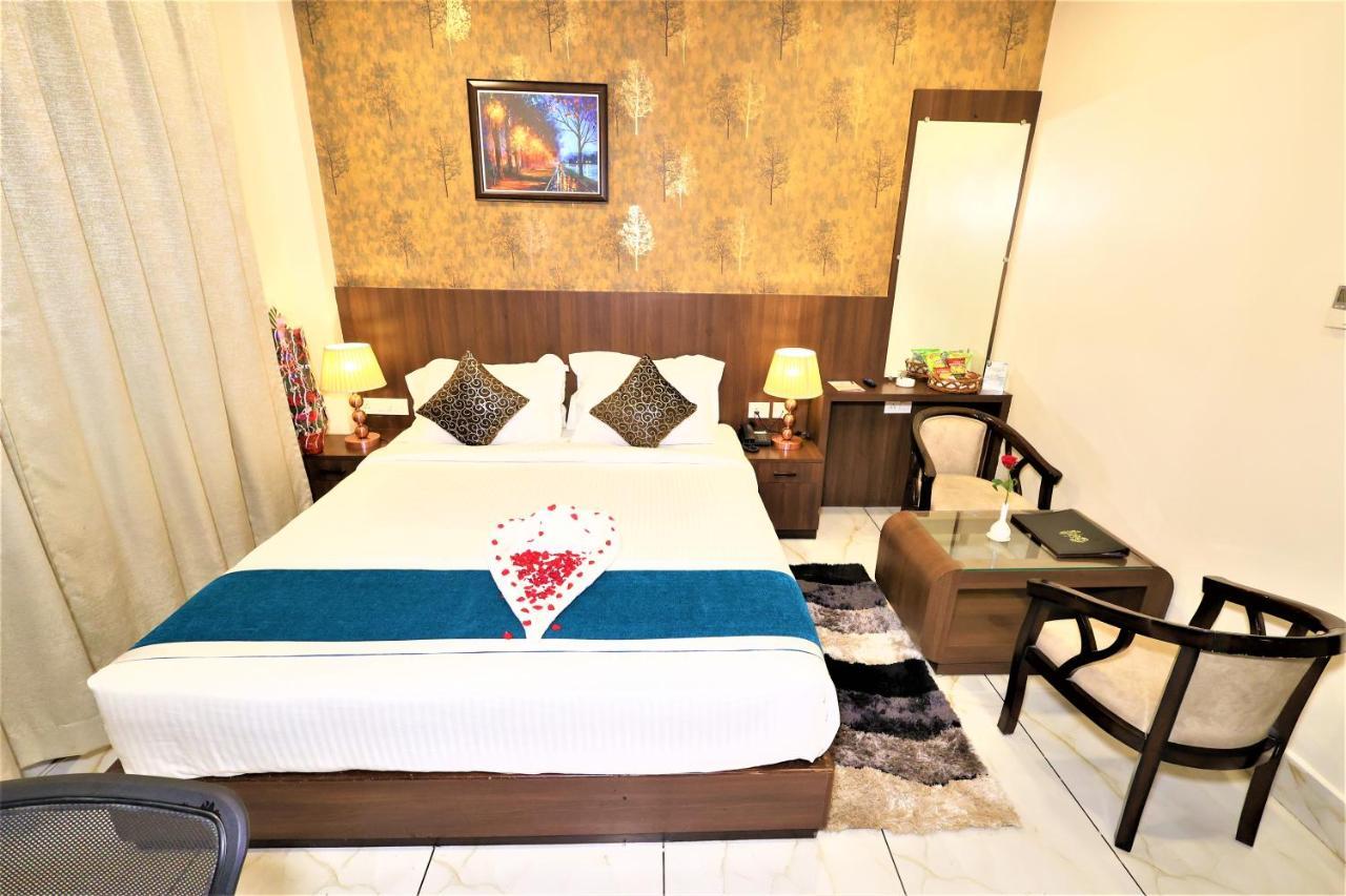 Hotel Sidh Vedantha Patna  Buitenkant foto