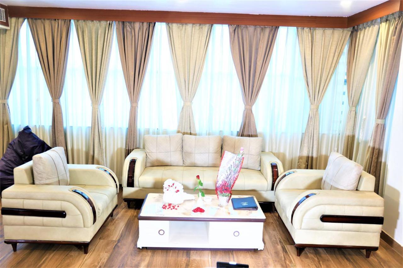 Hotel Sidh Vedantha Patna  Buitenkant foto