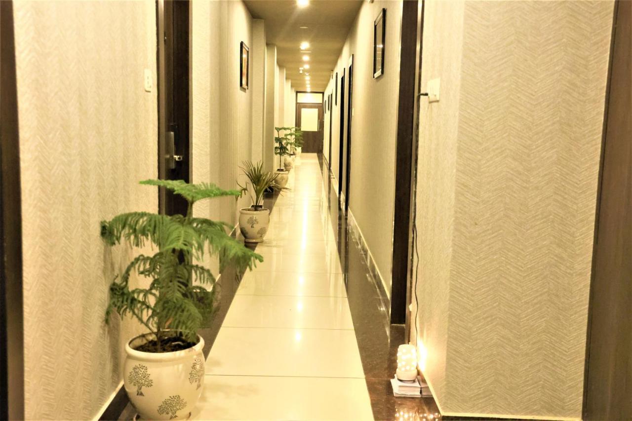 Hotel Sidh Vedantha Patna  Buitenkant foto