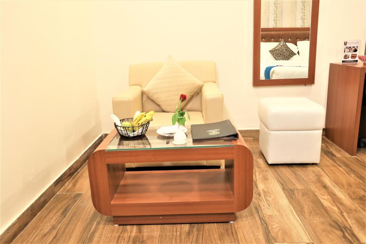 Hotel Sidh Vedantha Patna  Buitenkant foto